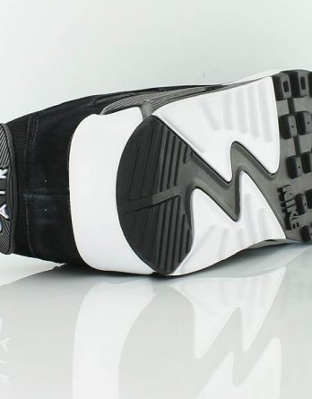 Nike AIR MAX 90 ESSENTIAL