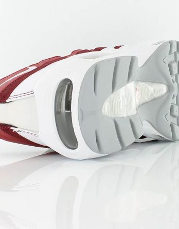 Nike AIR MAX 95 ESSENTIAL