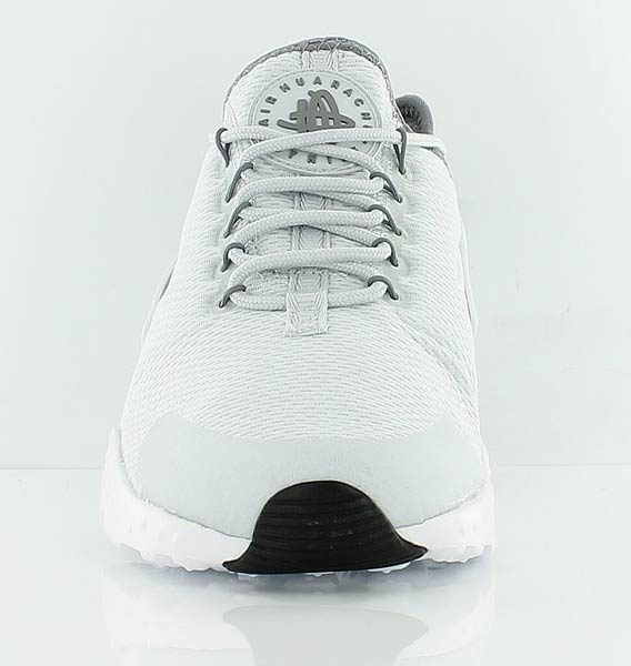 nike-W_AIR_HUARACHE_RUN_ULTRA-PURE_PLATINUM_COOL_GREY_BLACK_WHITE-2